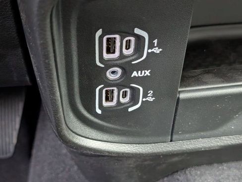 New 2026 RAM 2500 Tradesman AWD/4WD image 18