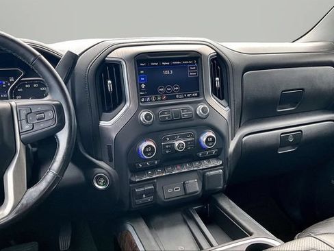 Used 2022 GMC Sierra 1500 Denali w/ Driver Alert Package II AWD/4WD image 6