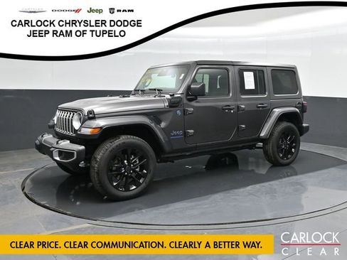 Used 2025 Jeep Wrangler Sahara w/ Safety Group AWD/4WD image 1