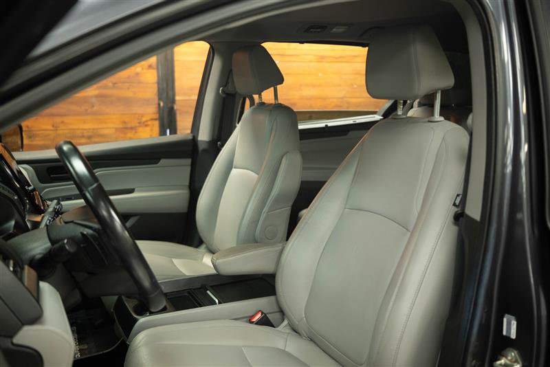 Used 2019 Honda Odyssey EX-L image 11