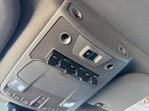 Certified 2019 Ford F250 Lariat w/ Lariat Ultimate Package image 33