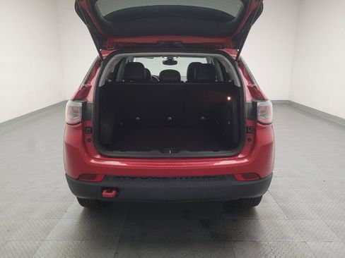 Used 2019 Jeep Compass Trailhawk w/ Leather Interior Group AWD/4WD image 29