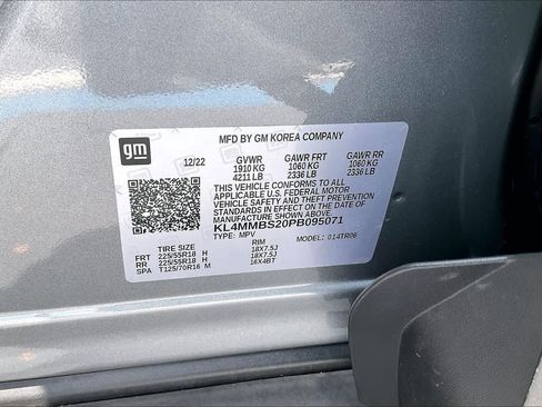 Used 2023 Buick Encore GX Preferred FWD image 30