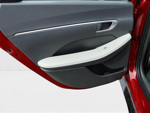 New 2025 Hyundai Sonata SEL image 24