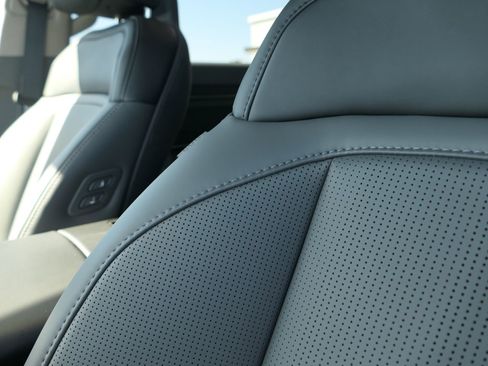 New 2026 Kia EV9 Light image 12