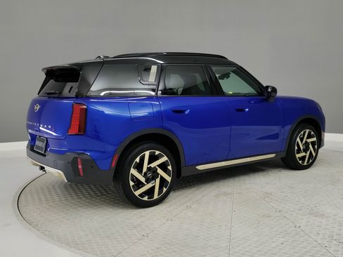 Certified 2025 MINI Cooper Countryman S image 6