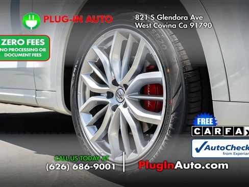 Used 2022 Maserati Levante GT AWD/4WD image 6