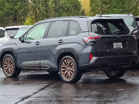 Used 2025 Subaru Forester Sport AWD/4WD image 5