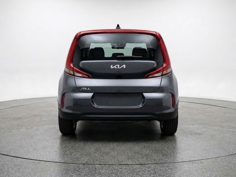 Used 2025 Kia Soul LX w/ LX Technology Package image 7