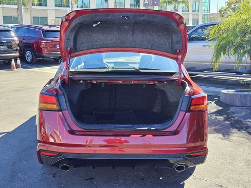 Used 2023 Nissan Altima 2.5 SR image 7