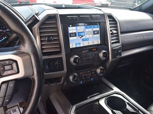 Used 2019 Ford F250 Platinum w/ Platinum Ultimate Package AWD/4WD image 20