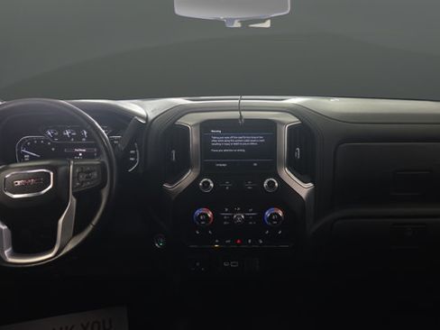 Used 2021 GMC Sierra 1500 Elevation w/ X31 Off-Road Package AWD/4WD image 10