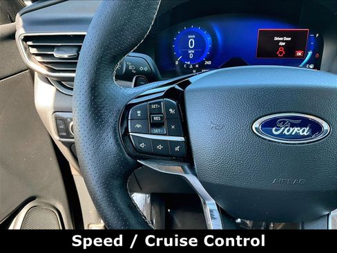 Used 2022 Ford Explorer ST w/ Equipment Group 401A AWD/4WD image 11