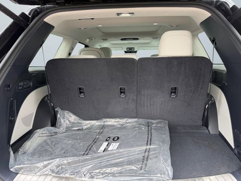 Certified 2026 Hyundai Palisade Calligraphy image 16