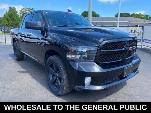 Used 2019 RAM 1500 Express w/ Wheel & Sound Group AWD/4WD image 1