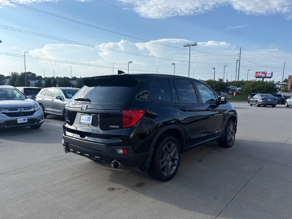 Used 2023 Honda Passport EX-L image 5