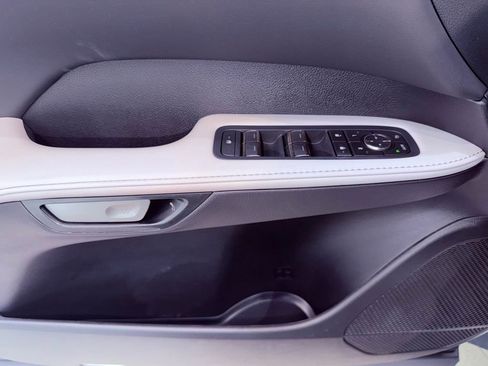 Used 2025 Lexus RX 350 Premium image 19