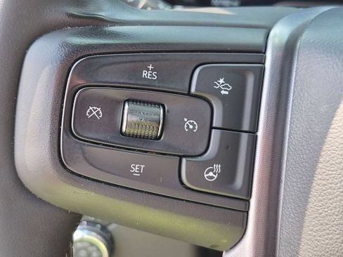 Used 2023 GMC Sierra 1500 SLT AWD/4WD image 13
