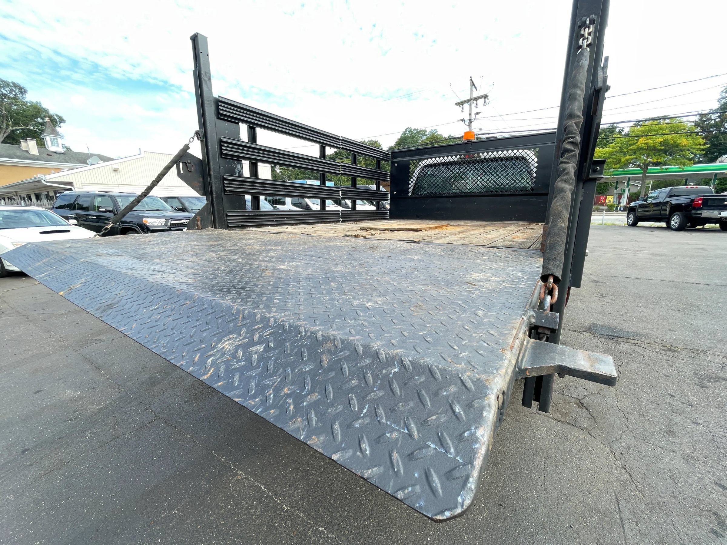 Used 2011 Ford F350 XL AWD/4WD image 25