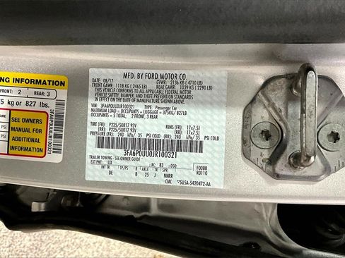 Used 2018 Ford Fusion S image 18