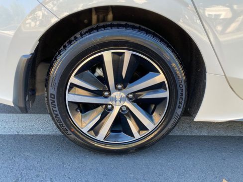 Used 2023 Honda Civic LX image 15