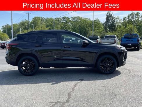 Used 2025 Chevrolet Trax ACTIV w/ Driver Confidence Package FWD image 6