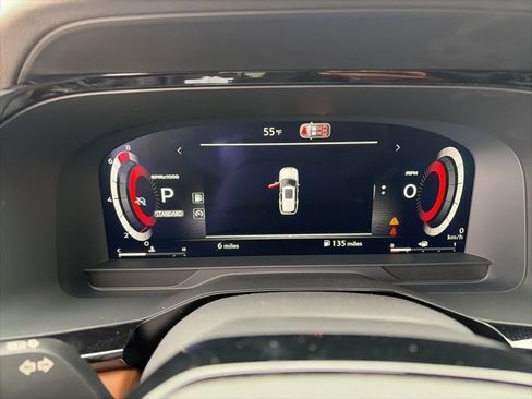 New 2026 Nissan Pathfinder Platinum image 14