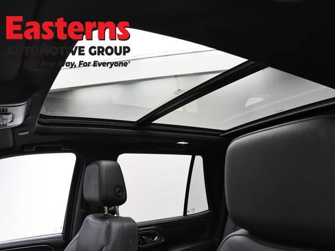 Used 2022 Chevrolet Tahoe LT w/ Luxury Package image 38