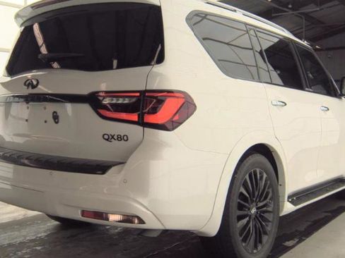 Certified 2022 INFINITI QX80 Sensory w/ Cargo Package image 6