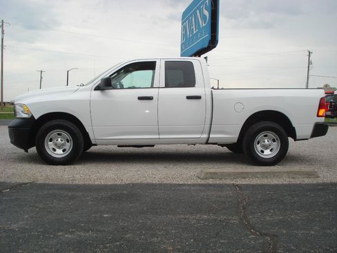 Used 2016 RAM 1500 Tradesman w/ Popular Equipment Group AWD/4WD image 5