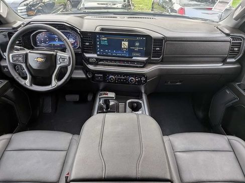 Used 2025 Chevrolet Silverado 1500 LTZ w/ LTZ Premium Package AWD/4WD image 15