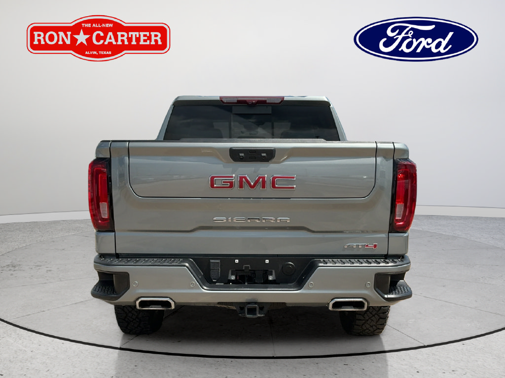 Used 2024 GMC Sierra 1500 AT4 w/ Technology Package AWD/4WD image 5