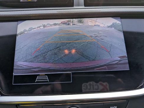 Used 2023 Buick Encore GX Select w/ Experience Buick Package FWD image 24