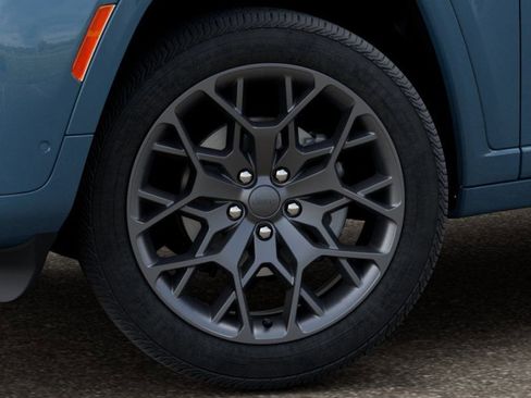 New 2026 Jeep Grand Cherokee L Summit AWD/4WD image 8