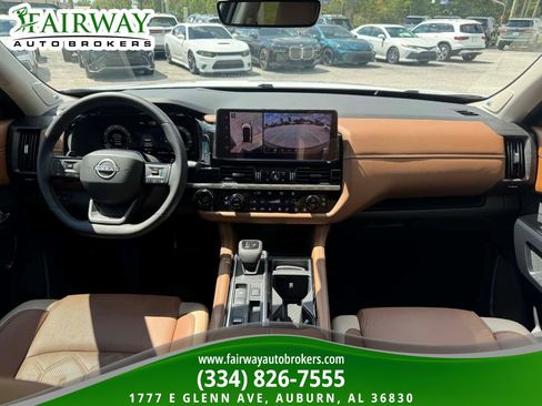 Used 2026 Nissan Pathfinder Platinum w/ Cargo Package FWD image 15