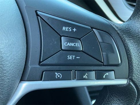 Used 2025 Nissan Altima 2.5 SV image 22