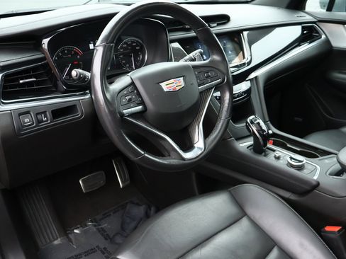 Used 2024 Cadillac XT6 Sport AWD/4WD image 3