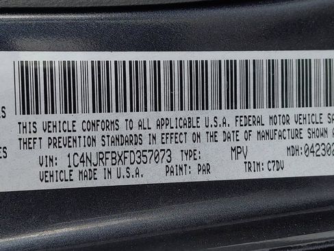 Used 2015 Jeep Patriot Latitude AWD/4WD image 33