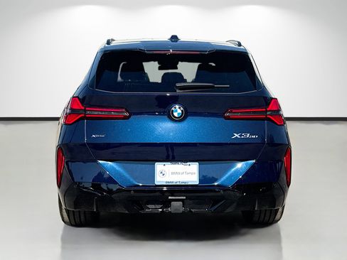 New 2026 BMW X3 xDrive30i w/ M Sport Package AWD/4WD image 4