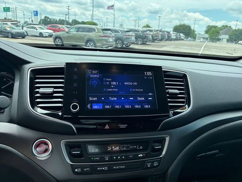 Certified 2023 Honda Ridgeline RTL-E image 16