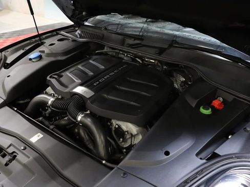 Used 2017 Porsche Cayenne GTS image 86