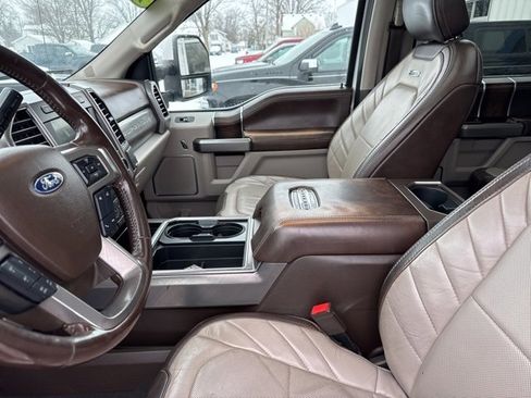 Used 2019 Ford F250 Limited image 15