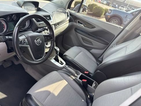 Used 2015 Buick Encore Convenience AWD/4WD image 6