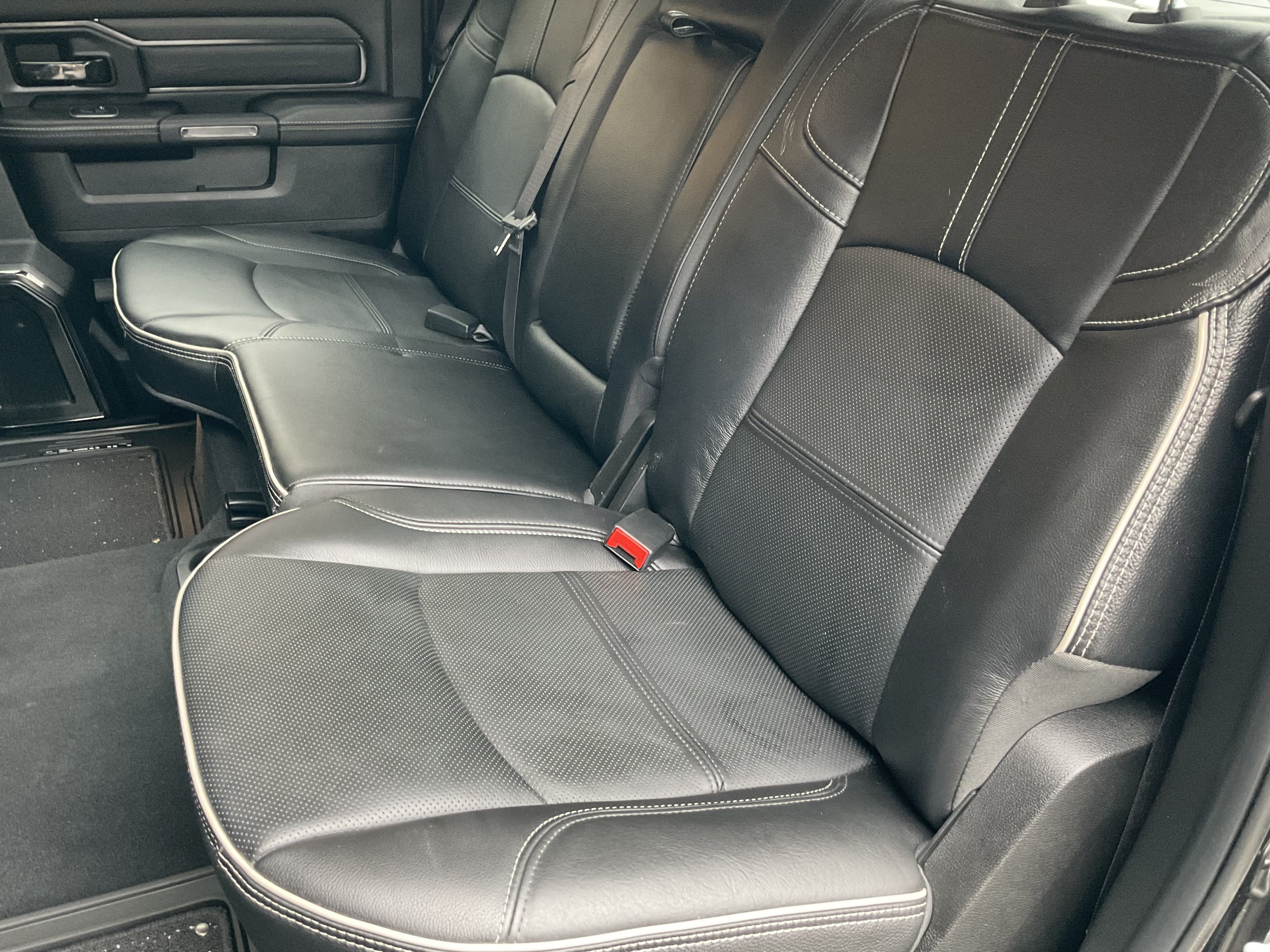 Used 2024 RAM 2500 Limited AWD/4WD image 43
