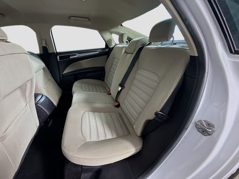 Used 2018 Ford Fusion S image 25