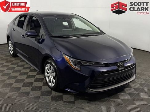 Used 2024 Toyota Corolla LE image 1