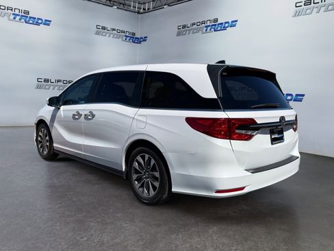 Used 2024 Honda Odyssey EX-L image 7