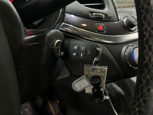 Used 2016 Chevrolet Impala LT image 18