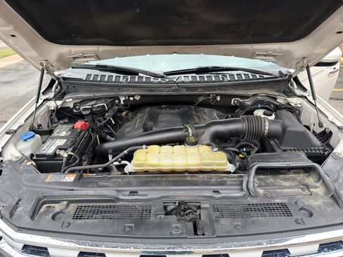 Used 2019 Ford Expedition Limited w/ Special Edition Package AWD/4WD image 42