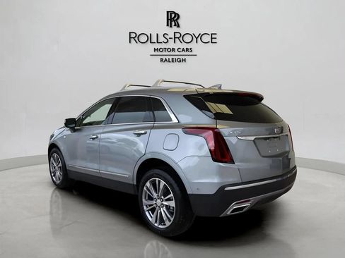 Used 2025 Cadillac XT5 Premium Luxury w/ Technology Package FWD image 6